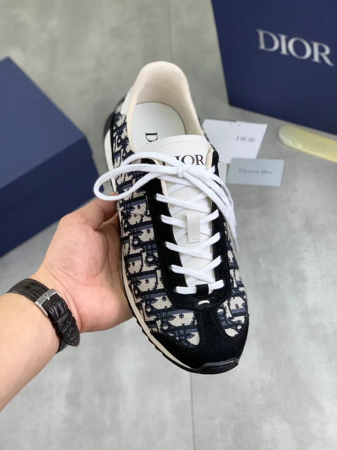Men's Men's Shoes💰P420💰[New Style]🆘[Dior] 2025 Dior Original Lace-up Low-top Men's Shoes Classic casual shoes 🔥This model is the official flagship model with high quality and made by famous original designers. It is made of high-quality cowhide with original materials➕comfortable and breathable mesh lining➕pigskin insole. The perfect last shape and generous and fashionable design have attracted many consumers and are suitable for drivers to drive🚗. What you want is the best quality in the market. Color: 8️⃣Color Code number: 38--44 (45 46 customized)